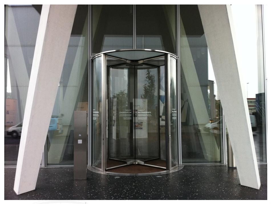 “水晶旋轉(zhuǎn)門”讓建筑、裝飾設(shè)計(jì)師更加自如！(圖2)